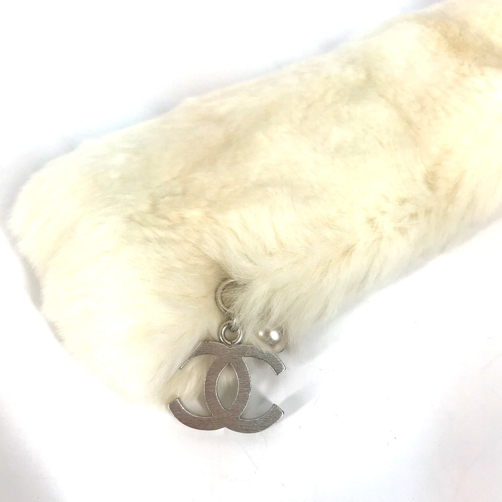 CHANEL Bangle fur white bracelet CC COCO Mark fur fake pearl Women Used Authentic