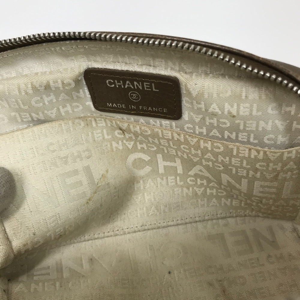 CHANEL Pouch leather gold Cambon line Cosmetics Pouch Quilted Women Used Authentic
