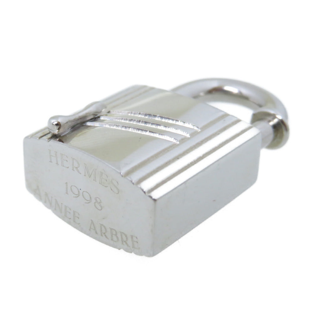 HERMES key ring metal Silver ANNEE ARBRE 1998 Sap Cadena Keychain Charm unisex(Unisex) Used Authentic