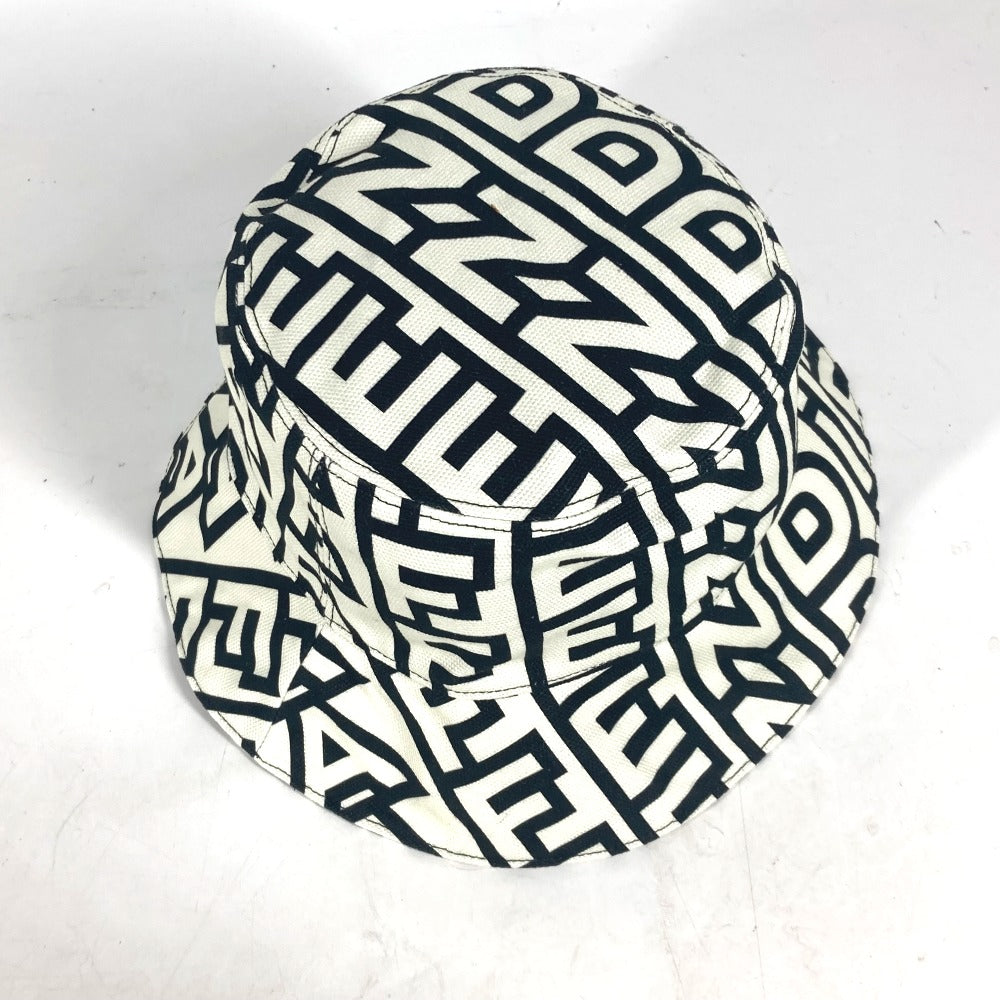 FENDI hat FXQ910 cotton white Marc Jacobs collaboration Logo all-over pattern mens(Unisex) L Used Authentic