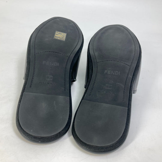 FENDI Sandals leather black indoors logo slippers mens 6 Used Authentic