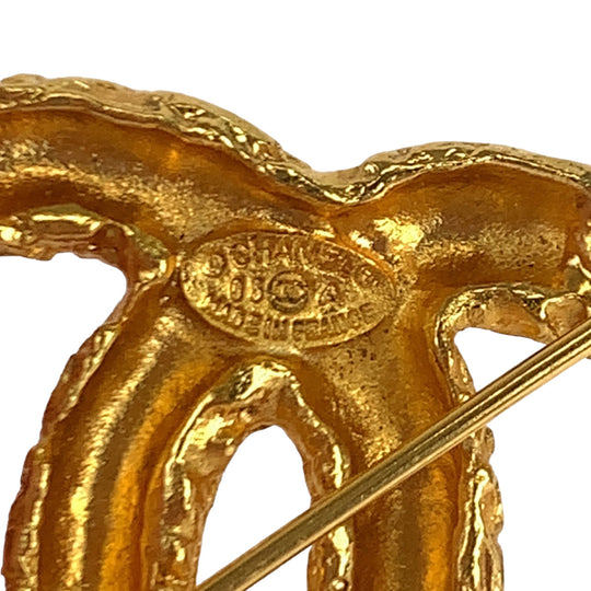 CHANEL Brooch metal Gold gold Brooch COCO Mark lava Women Used Authentic