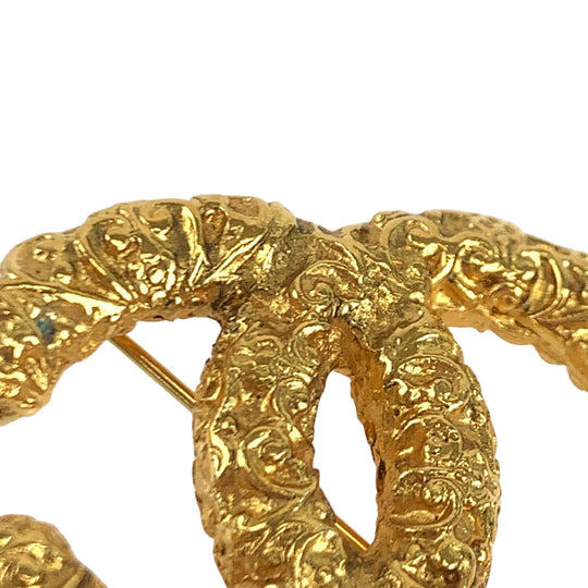 CHANEL Brooch metal Gold gold Brooch COCO Mark lava Women Used Authentic
