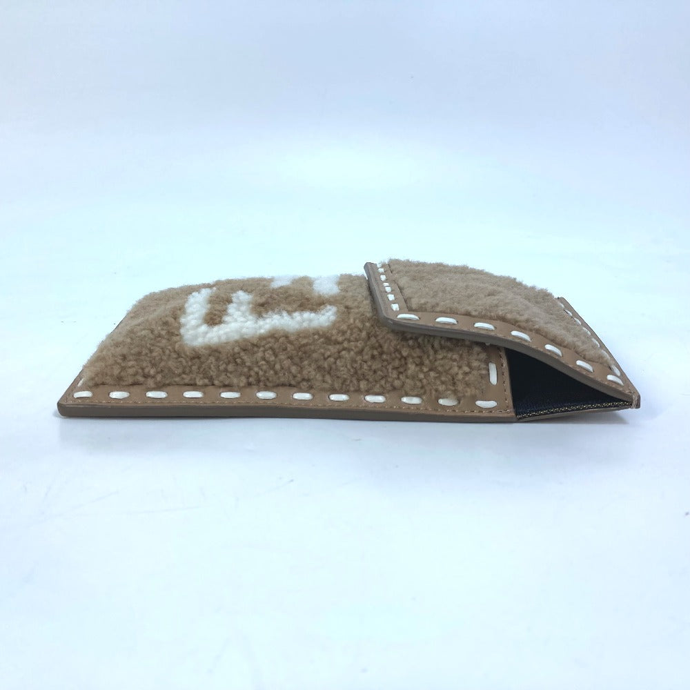 FENDI Pouch 7AS047 Fur, Leather beige Smartphone case phone pouch Women Used Authentic