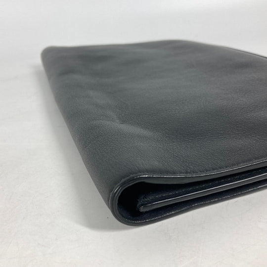 FENDI Clutch bag 8M0351 leather black FF logo mens Used Authentic