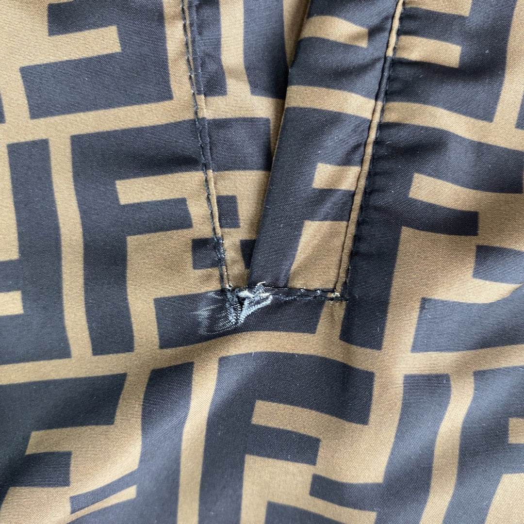 FENDI Down jacket FAA582 A790 polyester khaki black black Down Jacket Puffer Jacket Zucca Pattern Pecan Pattern mens 50 Used Authentic