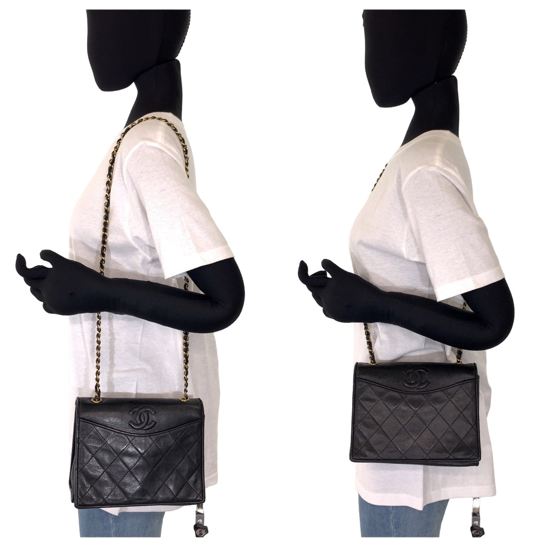 CHANEL Shoulder Bag lambskin Black GoldMetal Crossbody ChainShoulder Bag Pochette Matrasse single flap COCO Mark Women Used Authentic