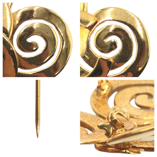 CHANEL Brooch metal gold Brooch COCO Mark Women Used Authentic