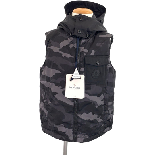 MONCLER Down vest 5909169175 Nylon black Down vest with detachable hood Camouflage Pattern DRUM GILET Kids 8A Used Authentic