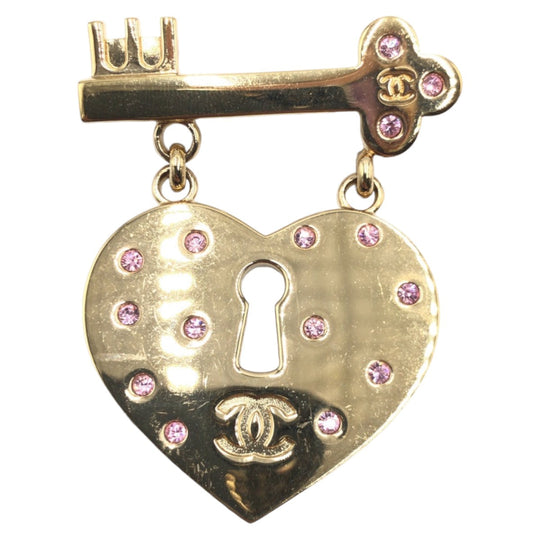CHANEL Brooch metal Gold Pink Brooch Heart Brooch Heart motif COCO Mark rhinestone Women Used Authentic