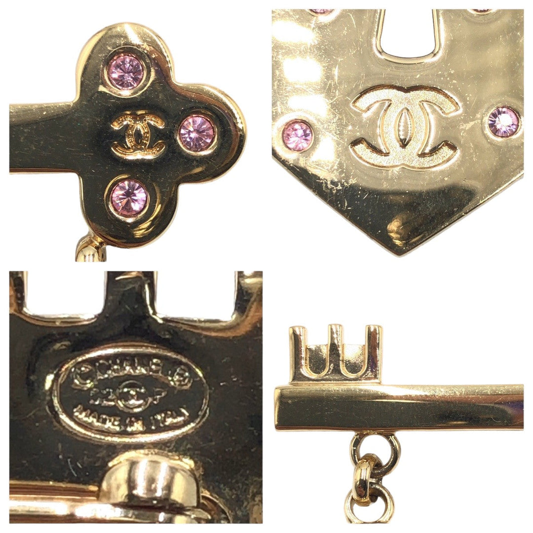 CHANEL Brooch metal Gold Pink Brooch Heart Brooch Heart motif COCO Mark rhinestone Women Used Authentic