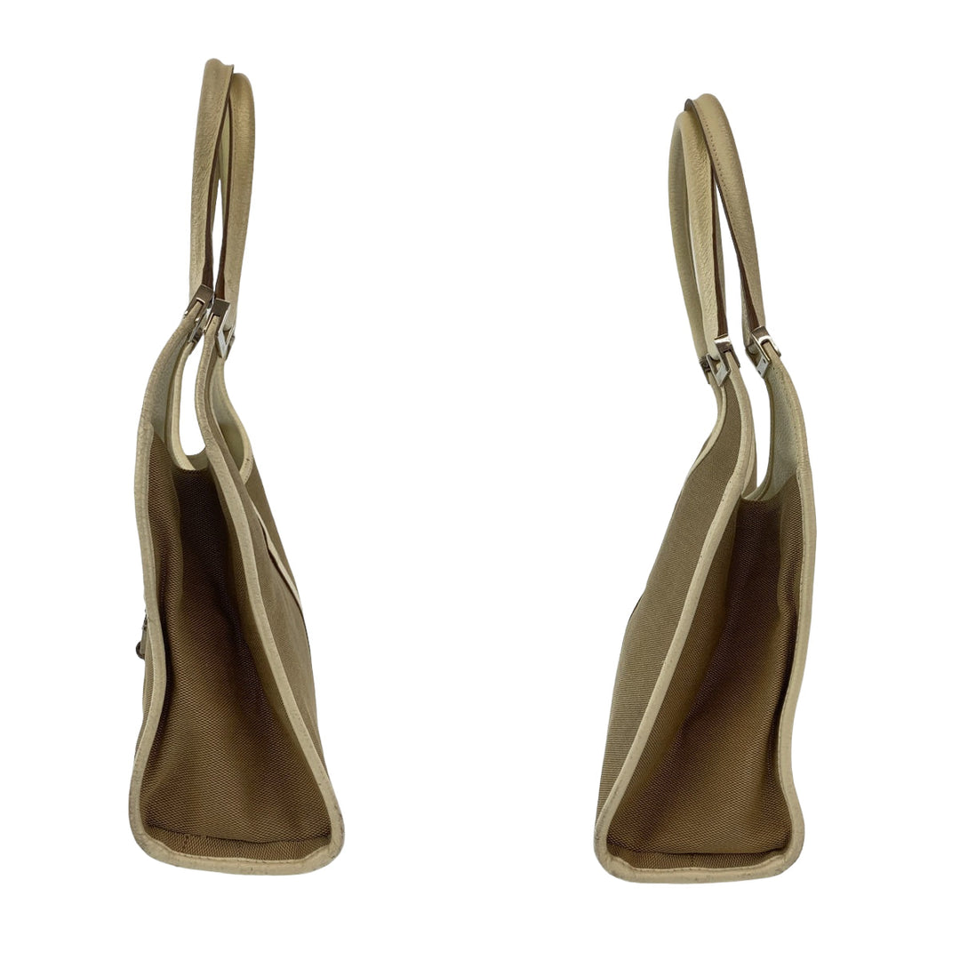 GUCCI Shoulder Bag 002 1067 canvas Beige White SilverMetal Shoulder Bag handbag Jackie Women Used Authentic