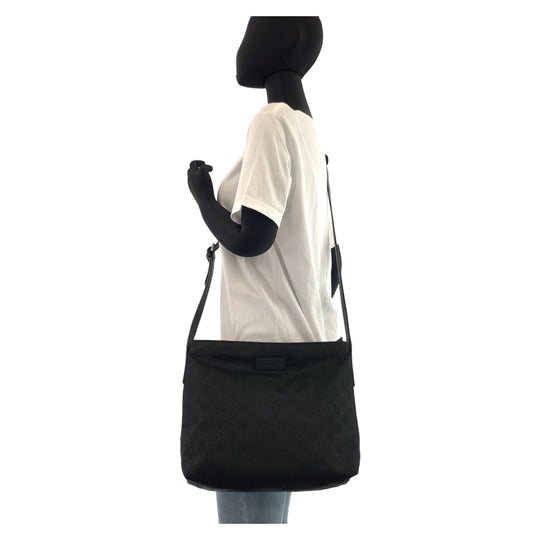 GUCCI Shoulder Bag 314529 Nylon, Leather Black Silver Metal Crossbody Shoulder Bag Messenger Bag Embossed nylon GG pattern mens Used Authentic