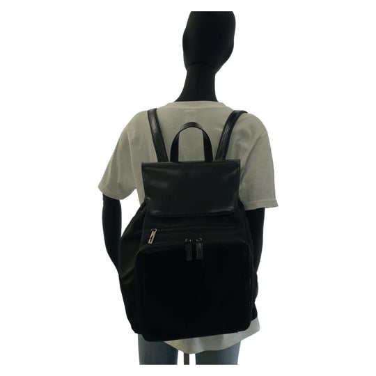 GUCCI Backpack 019 2058 0280 5 Enamel, Nylon Black SilverMetal Backpacks and daypacks for men and women Women Used Authentic