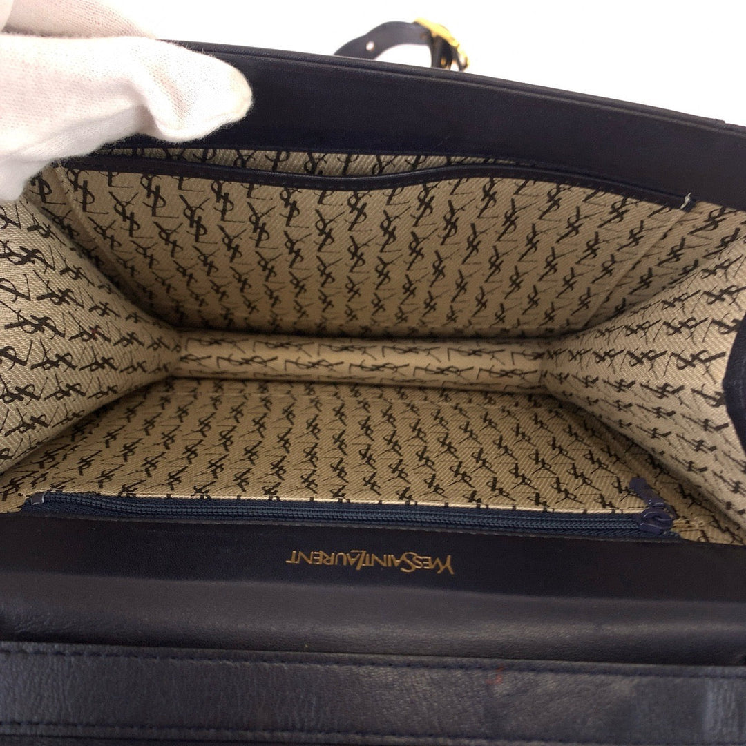 YVES SAINT LAURENT Shoulder Bag leather Black SilverMetal Shoulder Bag Shoulder Bag Logo embossed Women Used Authentic