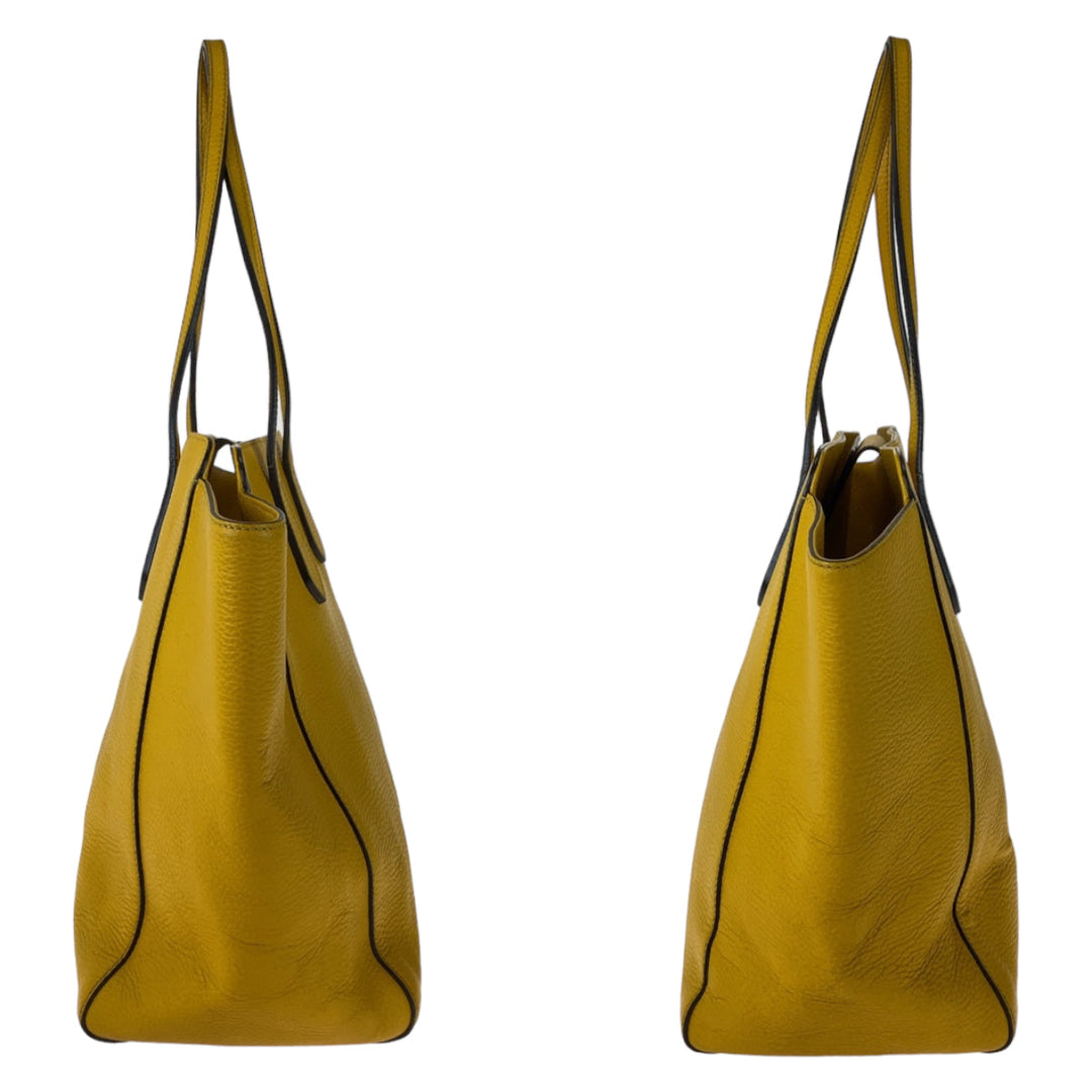 GUCCI Tote Bag 354397 leather Yellow Gold Metal Tote Bag Shoulder Bag A4 Storage Swing Women Used Authentic