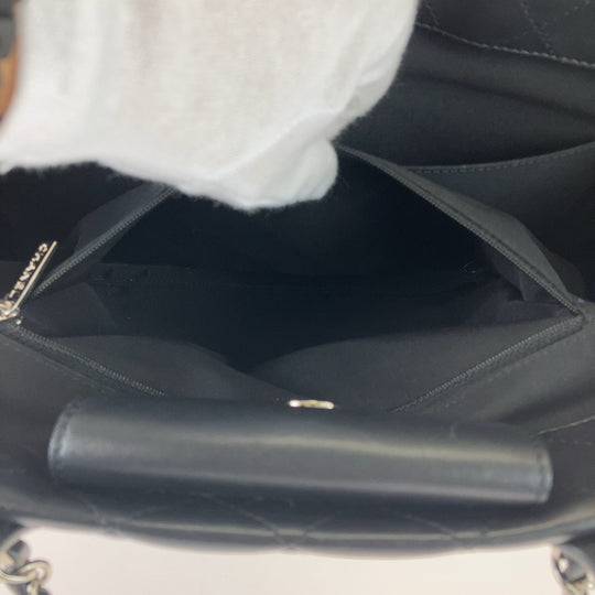 CHANEL Tote Bag lambskin Black SilverMetal Tote Bag ChainShoulder Bag Matrasse COCO Mark Women Used Authentic
