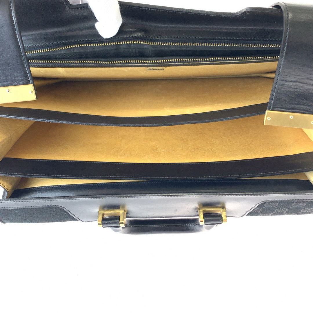 GUCCI Business bag GG canvas, leather Black GoldMetal Business bag handbag Old Gucci mens Used Authentic