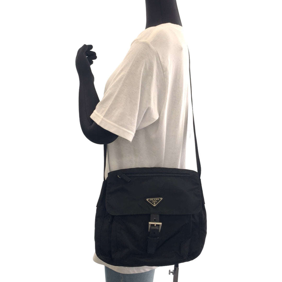 PRADA Shoulder Bag B8994 Nylon Black Silver Metal Crossbody Shoulder Bag Pochette Test Triangle With logo mens Used Authentic