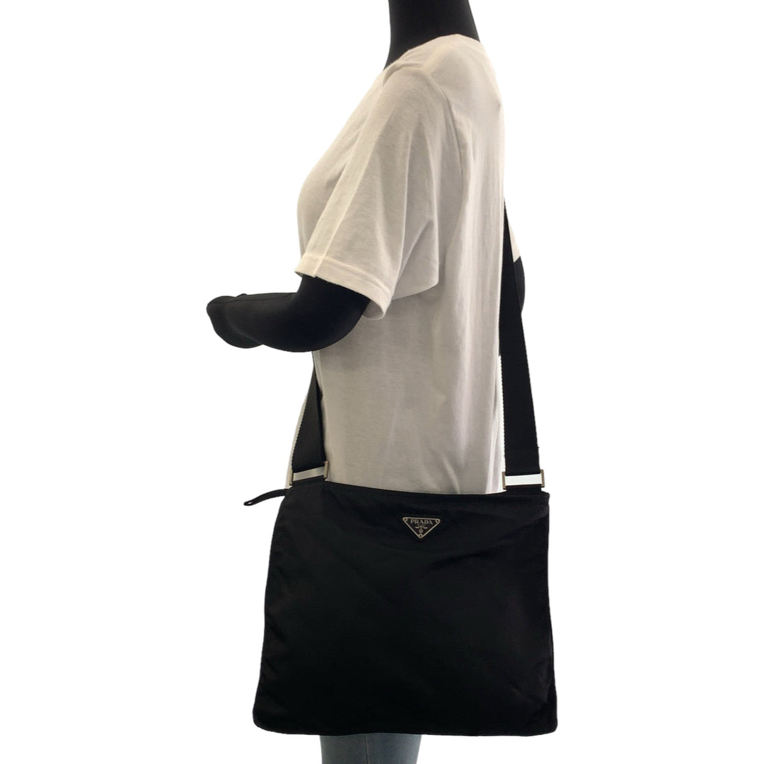 PRADA Shoulder Bag VA0053 Nylon Black Silver Metal Shoulder Bag Crossbody Pochette Unisex Test Triangle With logo Women Used Authentic