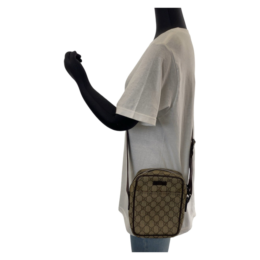 GUCCI Shoulder Bag 122754 GG Supreme Canvas Beige Brown SilverMetal Crossbody Shoulder Bag Pochette Women Used Authentic