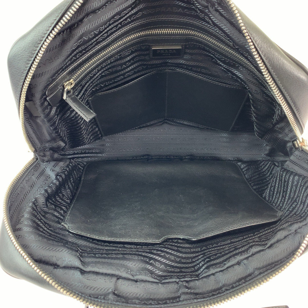 PRADA Business bag VS0305 leather Black SilverMetal Business Case Briefcase Triangle With logo mens Used Authentic