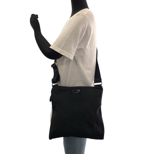 PRADA Shoulder Bag Nylon Black SilverMetal Shoulder Bag Sacoche Pochette Test Triangle With logo mens Used Authentic