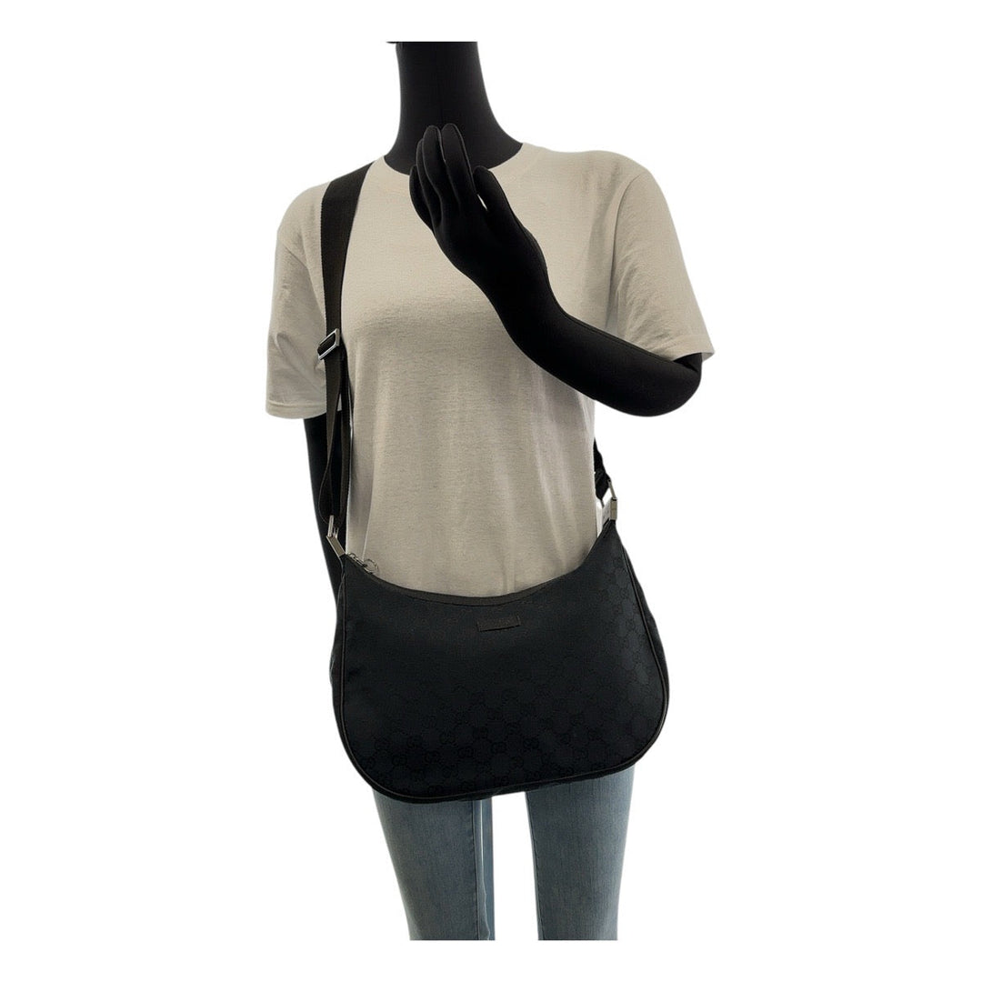GUCCI Shoulder Bag 122790 GG canvas Black SilverMetal Crossbody Shoulder Bag Women Used Authentic