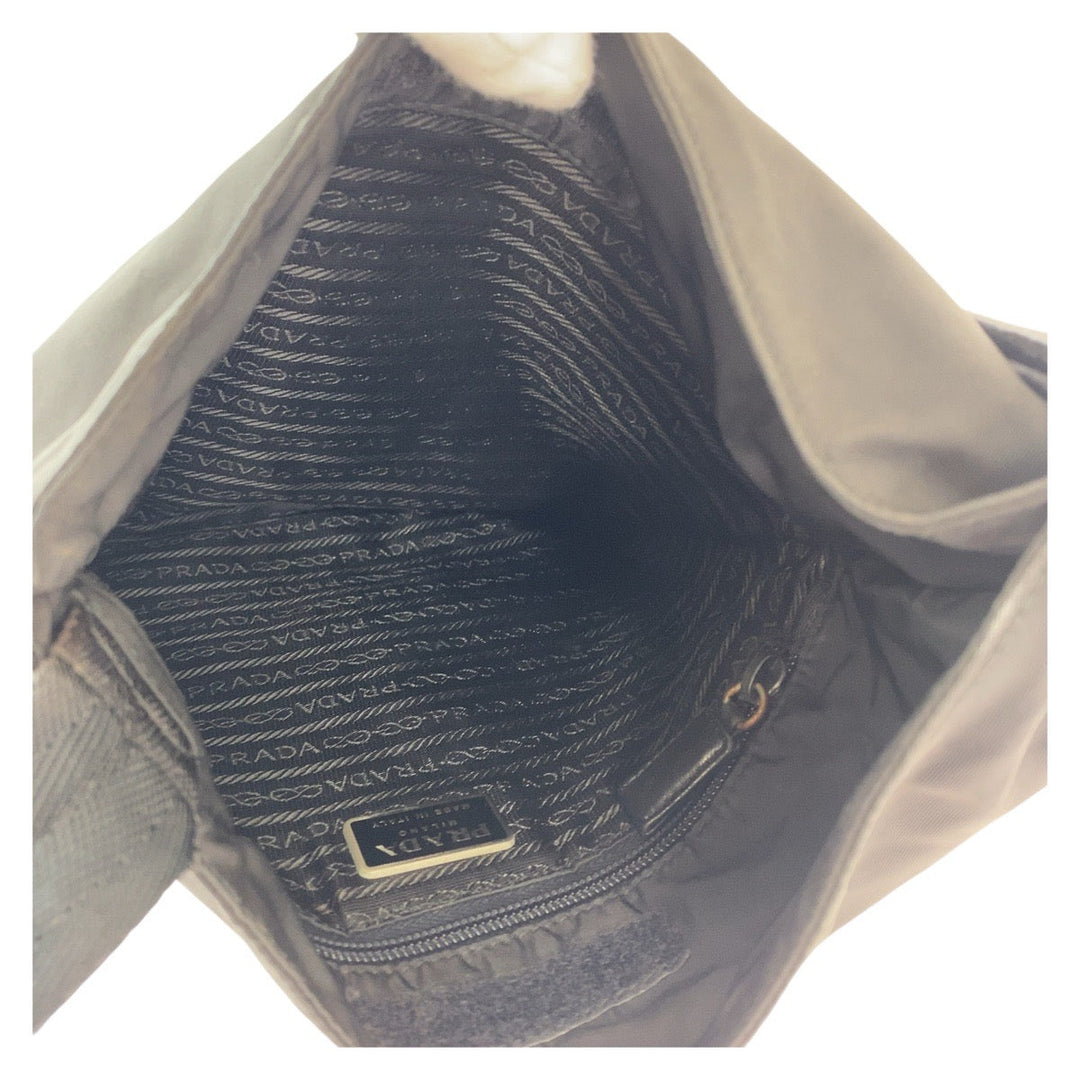 PRADA Shoulder Bag Nylon Black SilverMetal Crossbody Shoulder Bag Messenger Bag Test Triangle With logo Women Used Authentic
