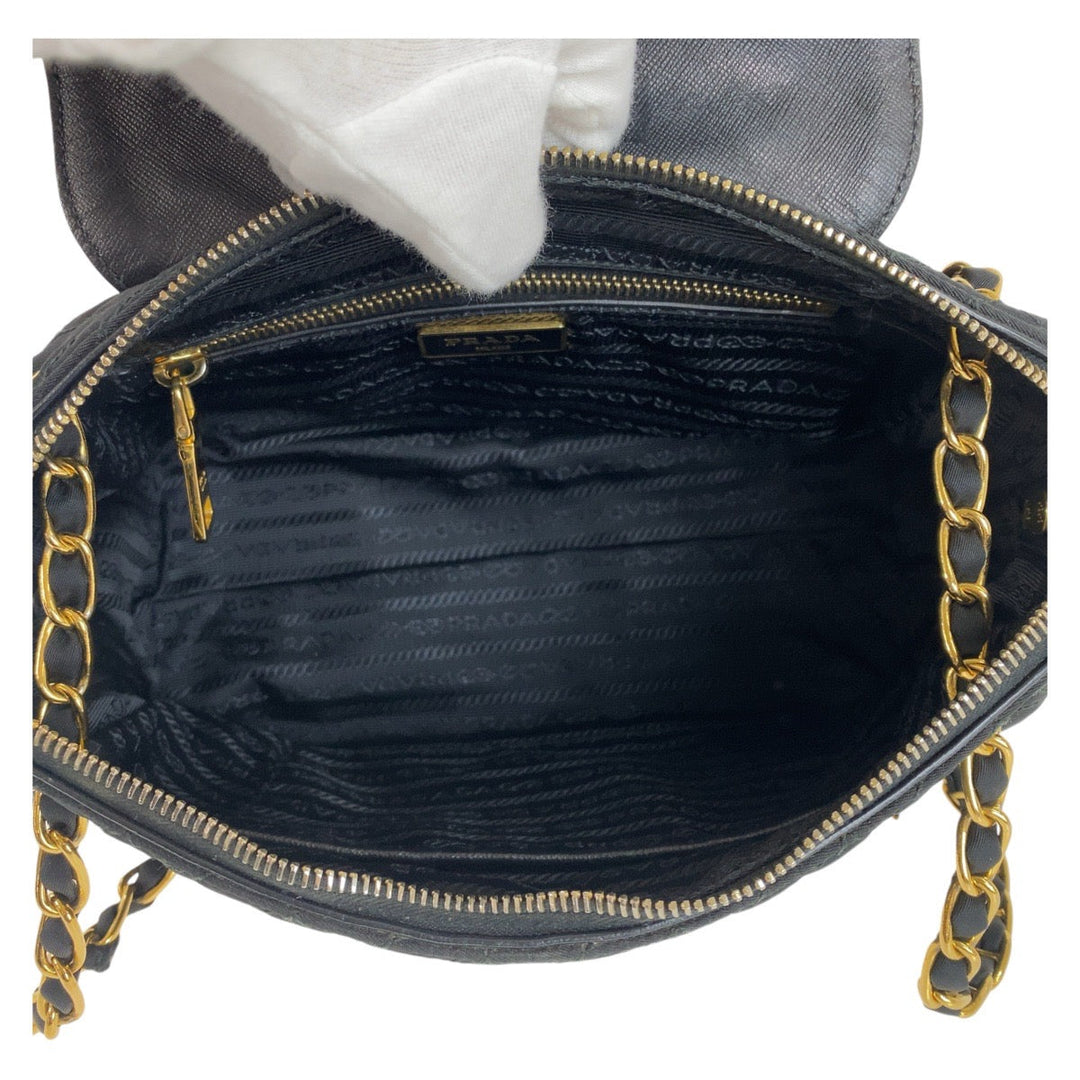 PRADA Shoulder Bag Nylon Black GoldMetal Shoulder Bag ChainShoulder Bag Test suit quilting Women Used Authentic