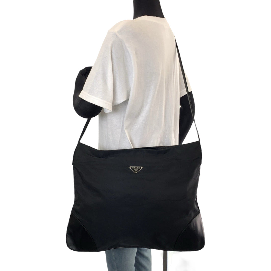 PRADA Shoulder Bag Nylon Black black Shoulder Bag Messenger bag Test Triangle With logo mens Used Authentic
