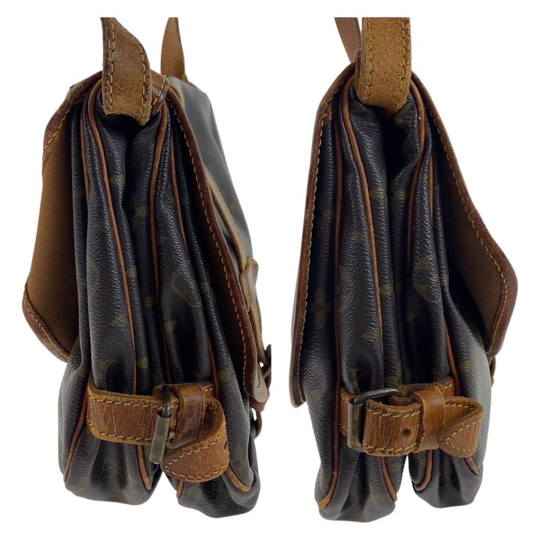 LOUIS VUITTON Shoulder Bag M42256 PVC, Leather Brown Gold Metal Shoulder Bag Messenger bag Monogram Saumur30 Women Used Authentic