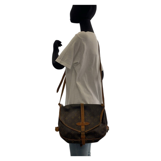 LOUIS VUITTON Shoulder Bag M42256 PVC, Leather Brown Gold Metal Shoulder Bag Messenger bag Monogram Saumur30 Women Used Authentic