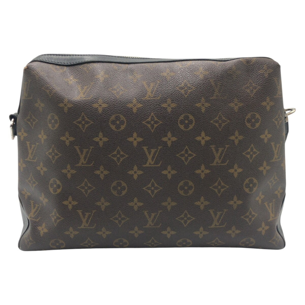LOUIS VUITTON Shoulder Bag M40387 PVC Brown Shoulder Bag Messenger Bag Unisex Monigram Makassar Torres mens Used Authentic