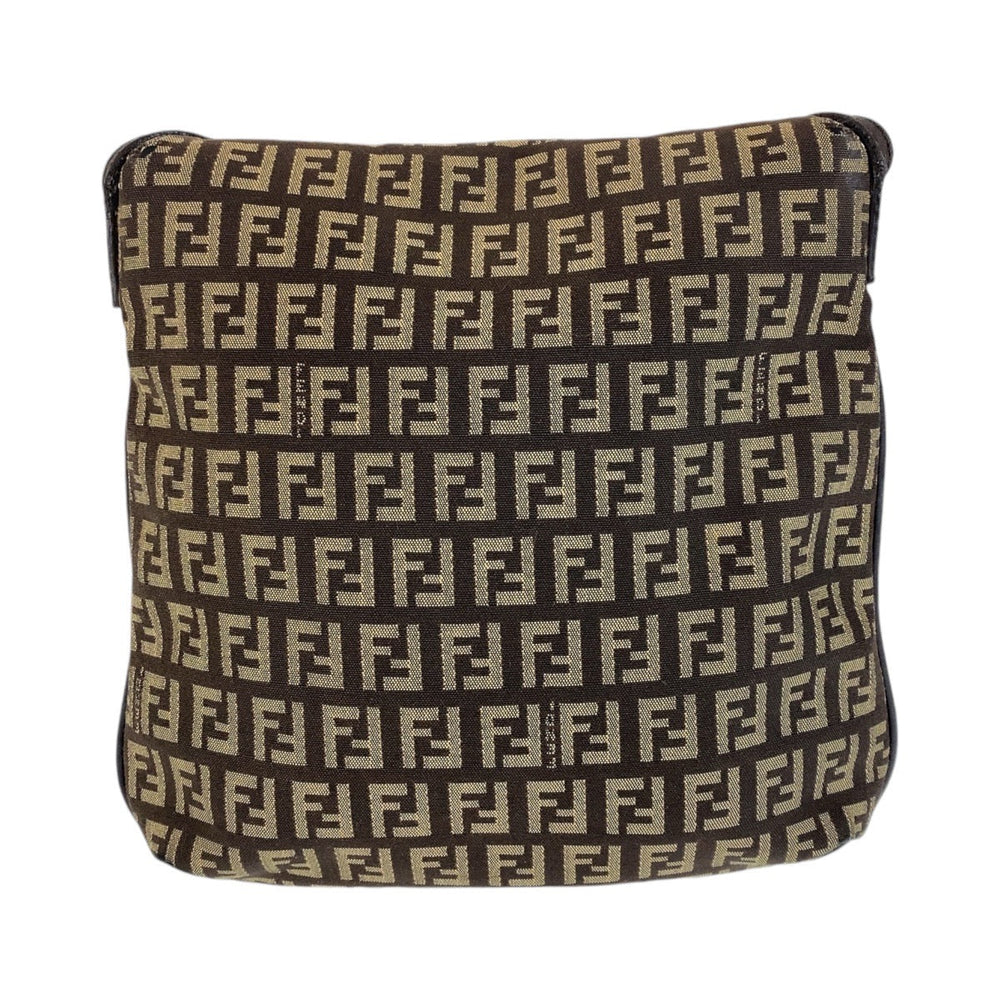 FENDI Shoulder Bag canvas Brown Silver Metal Crossbody Shoulder Bag Pochette Zucchino Kamsepochet Women Used Authentic