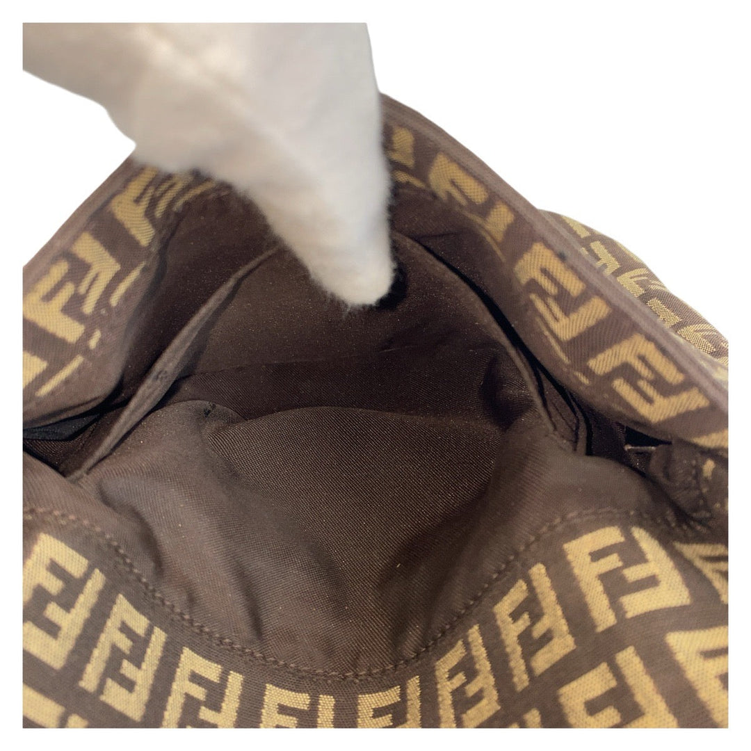 FENDI Shoulder Bag canvas Brown Silver Metal Crossbody Shoulder Bag Pochette Zucchino Kamsepochet Women Used Authentic