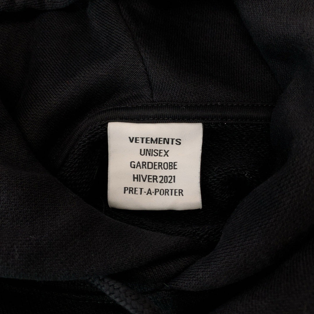 VETEMENTS Hoodie UAH21TR542 cotton black Hoodie 22AW Cut-off pullover mens S Used Authentic