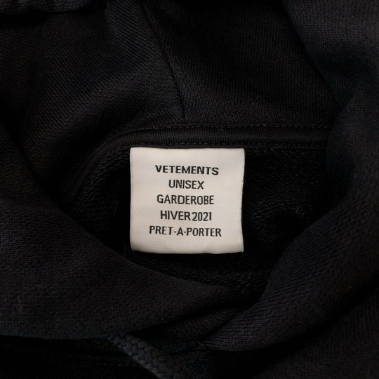 VETEMENTS Hoodie UAH21TR542 cotton black Hoodie 22AW Cut-off pullover mens S Used Authentic