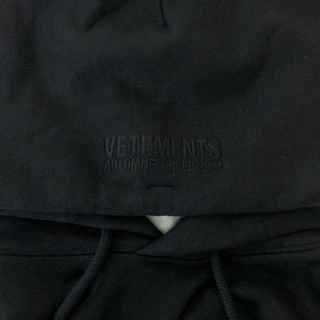 VETEMENTS Hoodie UAH21TR542 cotton black Hoodie 22AW Cut-off pullover mens S Used Authentic