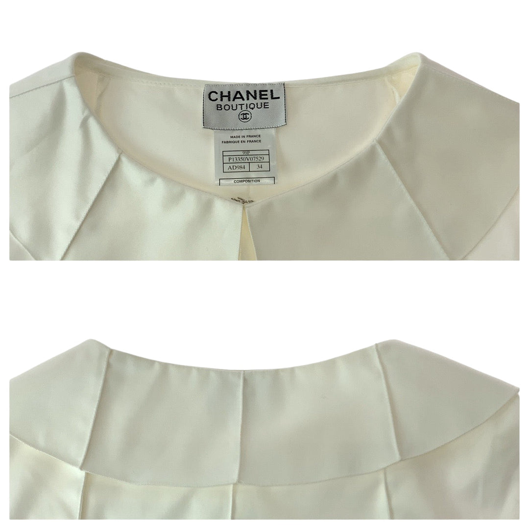 CHANEL Long sleeve shirt P13350V07529 cotton White SilverMetal Long sleeve shirt Shirt jacket Collarless jacket COCO Mark Women 34 Used Authentic