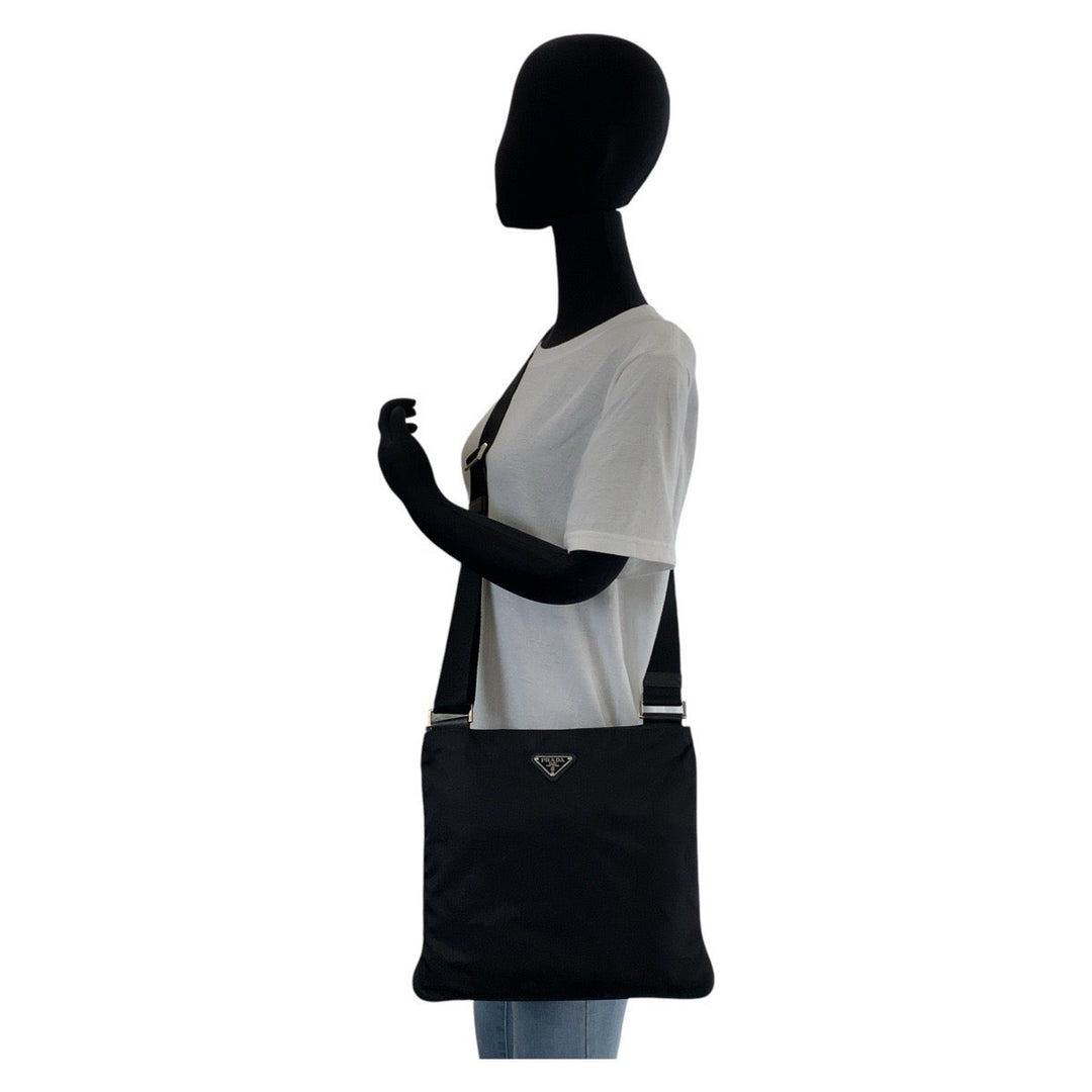 PRADA Shoulder Bag Nylon Black SilverMetal Crossbody Shoulder Bag Messenger Bag Test Triangle With logo mens Used Authentic
