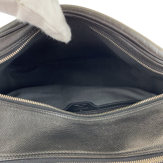 LOUIS VUITTON Shoulder Bag M30152 Taiga Ardoise Black SilverMetal Shoulder Bag Crossbody Taiga reporter mens Used Authentic