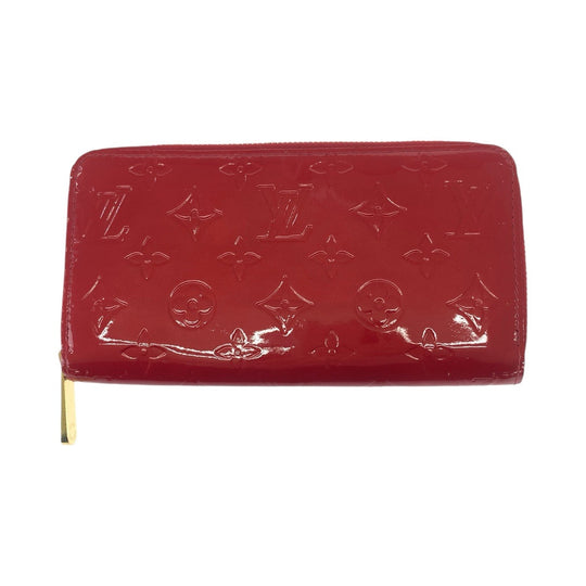 LOUIS VUITTON Long Wallet Purse M91981 leather Red Gold Metal Long Wallet Purse Zip Around Vernis Zippy wallet Women Used Authentic