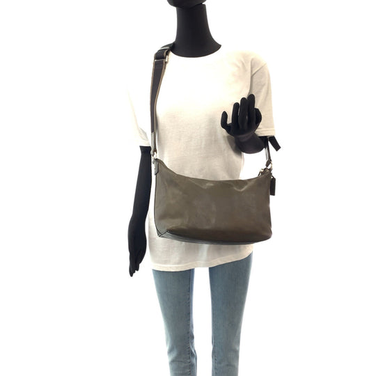 COACH Shoulder Bag 70559 leather Grey SilverMetal Crossbody Shoulder Bag Unisex mens(Unisex) Used Authentic