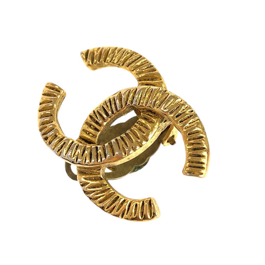 CHANEL Earring plating gold Earring COCO Mark Women Used Authentic