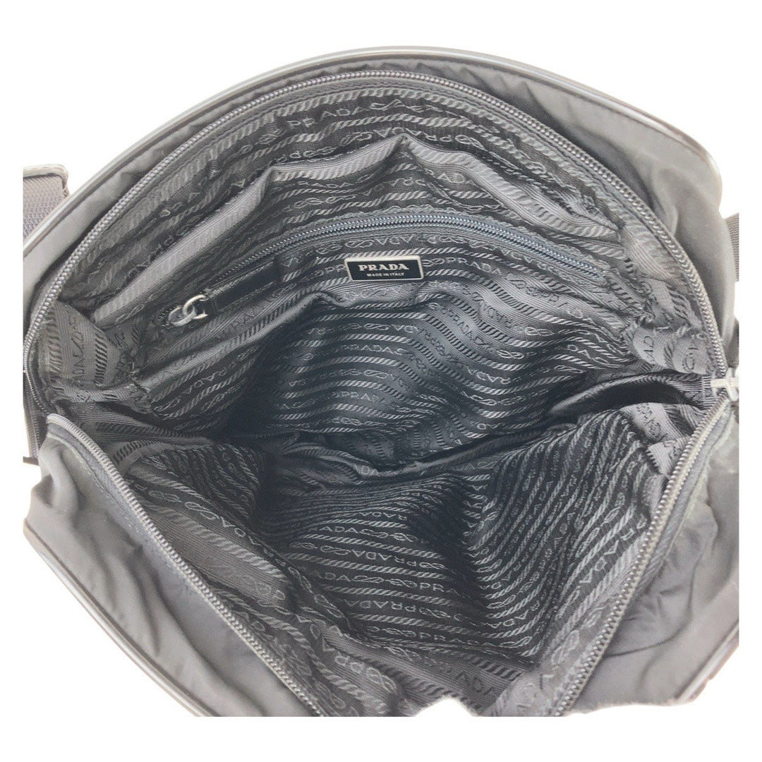PRADA Shoulder Bag Nylon Black SilverMetal Crossbody Shoulder Bag Messenger Bag Test Triangle With logo mens Used Authentic