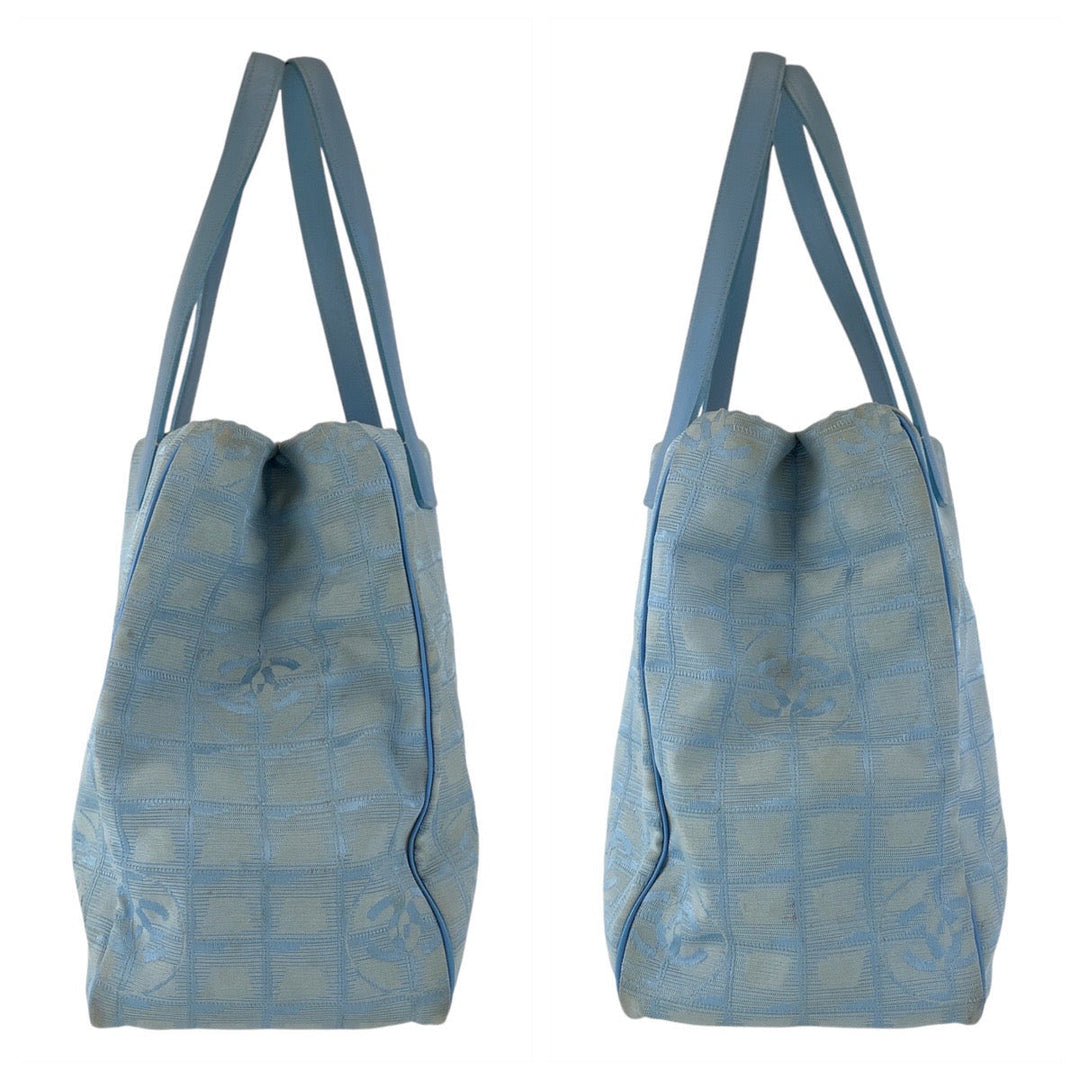 CHANEL Tote Bag Nylon, Leather Blue Silver Metal Tote Bag Shoulder Bag Neutral Tote New travel line Women Used Authentic