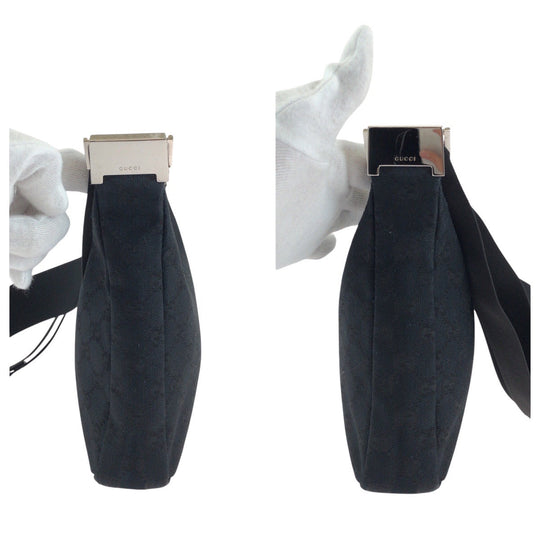 GUCCI Shoulder Bag 019 0433 GG canvas Black SilverMetal Shoulder Bag pochette Women Used Authentic