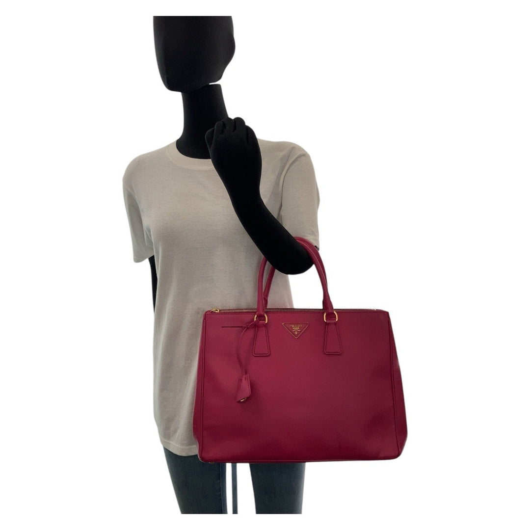 PRADA Tote Bag leather Pink Gold Metal Tote Bag handbag Saffiano Galleria Women Used Authentic