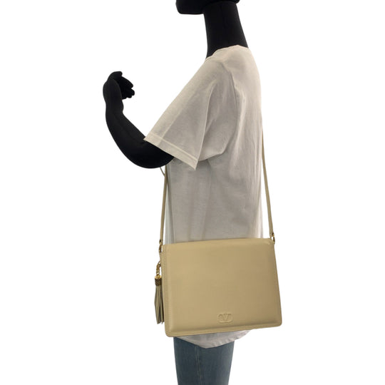Valentino Garavani Shoulder Bag leather Ivory Gold Metal Shoulder Bag Crossbody Fringe tassel Women Used Authentic